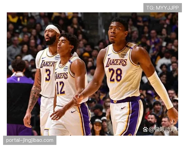 湖人防守效率亮眼但进攻起伏 排名未达预期待调整